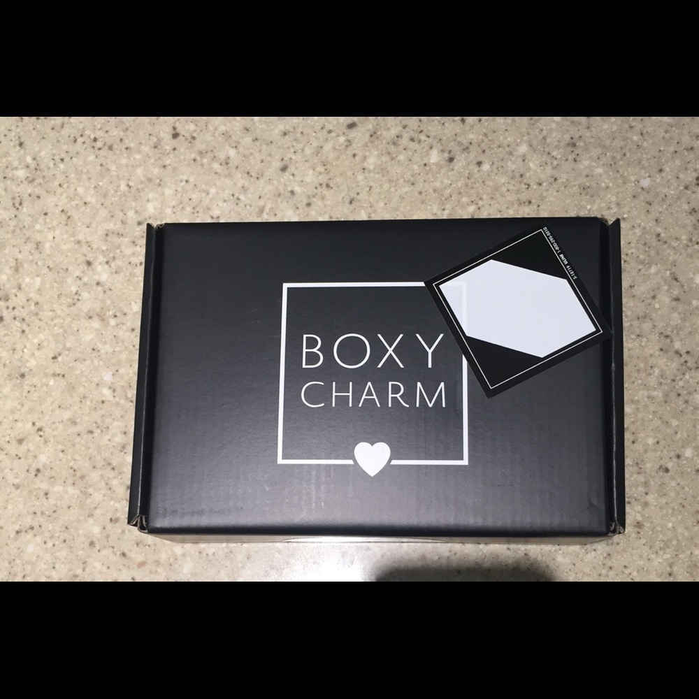 BoxyCharm Box - Picture 2 of 8
